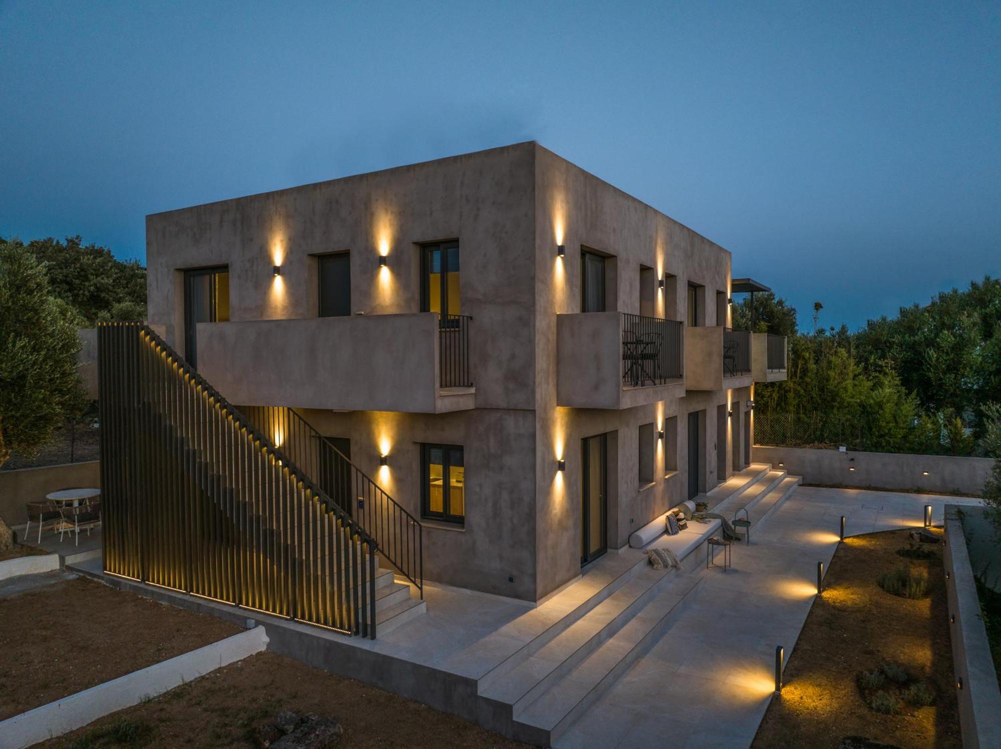 Topos Suites Lassi  Exterior photo